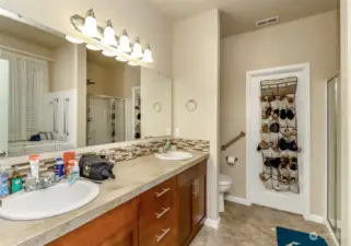 Main Bathroom