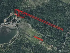 Overhead view with approximate boundaries in red.