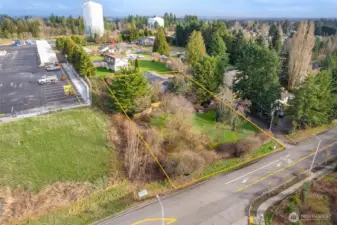 Approximate property lines, buyer to verify