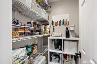 Walk in pantry