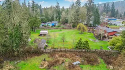 A wonderful slice of country - FULLY FENCED!