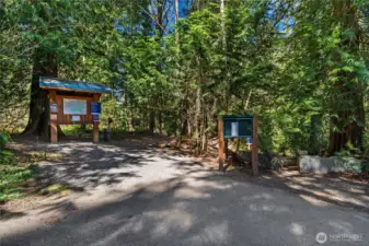 A trailhead to a King County Trailhead is across the street - so convenient for walking!