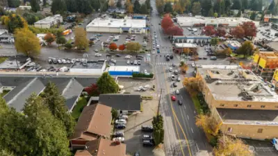Busy corner with shopping, food and everything a micro-community needs.