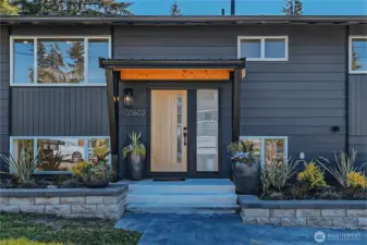 Stunning Custom Wood Entryway & Planters
