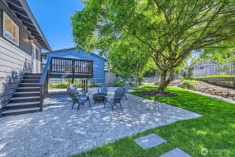 Large Back Yard with Room for Fire Pit & Play Time
