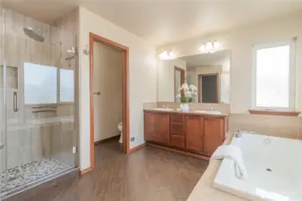 Primary bath