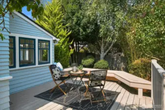Big Deck off of Kitchen