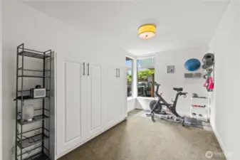 Murphy bed in lanscape mode to take up less space.