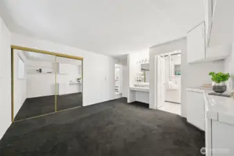 3/4 bath off of primary.