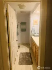 Picture of rental unit unoccupied.