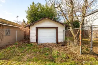 Detached garage.