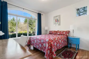 Guest bedroom. Another lovely light-filled room.