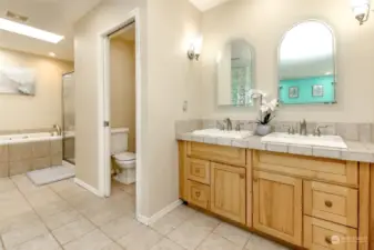 Primary Bathroom with jetted tub