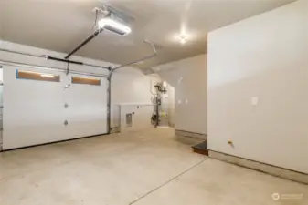 Garage with washer/dryer hook up