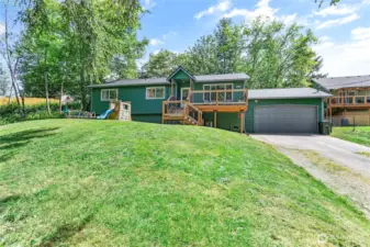 Enjoy the brighter side of Glenhaven. This home sites near to the sunny side of this community and just a few blocks from the community hall, pool and picnic areas that are all part of the Glenhaven community.  HOA dues of $38 pays for water (a bargain comparatively) and use of the community hall, pool and picnic areas as well as and lake access.