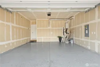 Epoxy garage floors for a clean and sleek look.