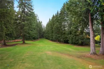 9th HOLE FAIRWAY