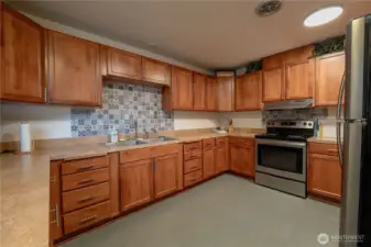 Kitchen facilities are available for parties and gatherings