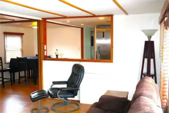 -- to living layout.