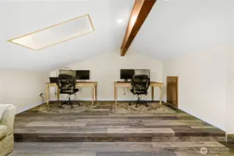 Loft/Office