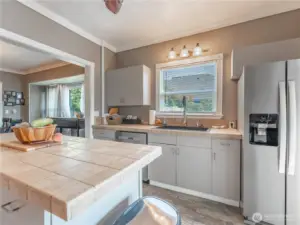 Updated Kitchen with Tons of Cabinet Space