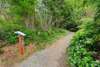 Located one lot down is a trailhead for the Sunrise Loop Trail.