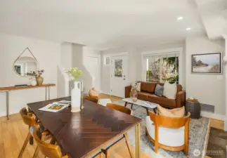 Most newer townhomes are too narrow to support furniture with ease - not this 2007 build. More care, detail and space in this 2007 build.