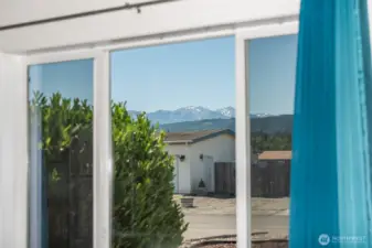 mountain views from family room