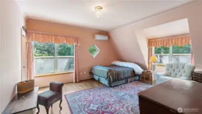 Upper Level Bedroom