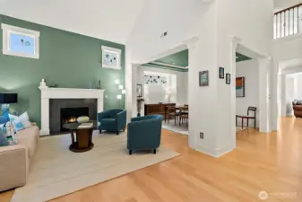Living Room 12'4" x 12'7"