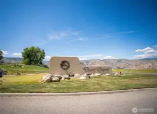 Beautiful Lot for your dream home build available in Desert Canyon-award winning 18-hole golf course!