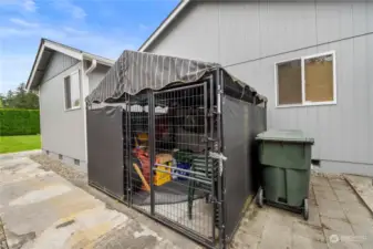 Dog Kennel included in sale.