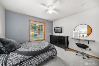 2nd bedroom.