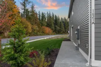 Photographs are for illustrative purposes only. Features, finishes, interior/exterior colors, landscaping and floorplan shown may vary from actual homes built.