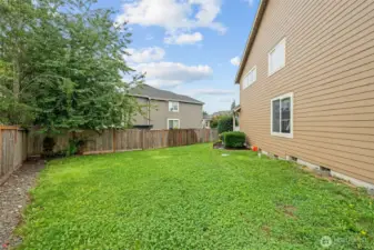 Side yard~