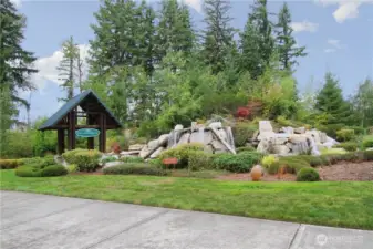 Beautiful neighborhood entry monument waterfall~