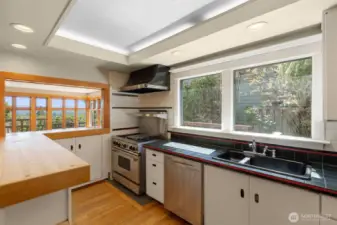 Cooking is so much better with a view like this.