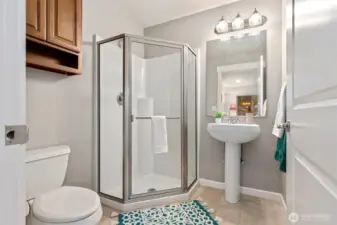 Second floor 3/4 bath