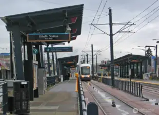 Conveniently located near Othello light rail!