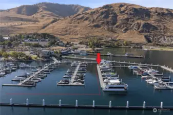 With slips on just one side of B Dock, navigating your boat in and out is a cinch! Notice the extensive breakwaters.