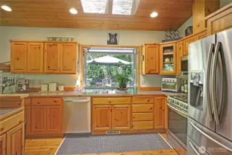 Bay window for herbs!