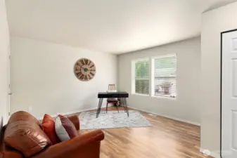 Loft/office