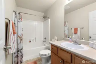 Full Bathroom upstairs