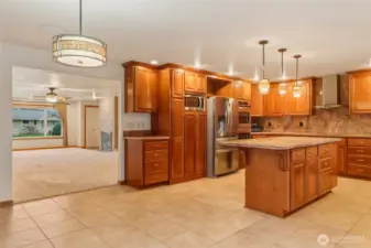 Generous Floor Plan for Entertaining