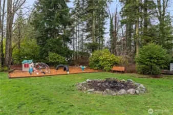 Sale comes with 2 year membership to the Warm Beach Community Association for use of Pickleball Court, Park and fun community events.