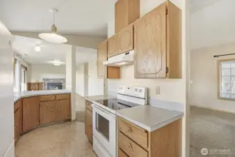 Another view of the kitchen.