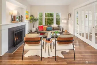 The outlook to the trees is so pleasant in this light and airy home!