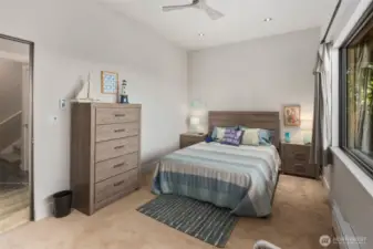Another Guest Room or Office (4 'rooms', 3 Bd Septic)