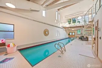 Poolhouse, lap poolwith electronic cover