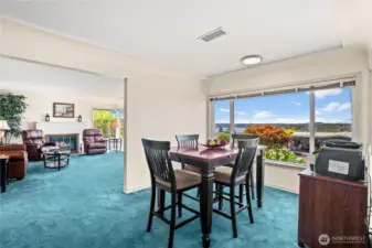 Panoramic Views From Open Dinning Room